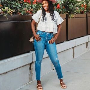 Catie Bubble Sleeve Top